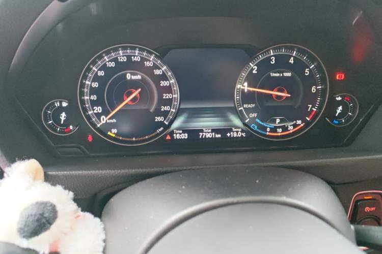 Used BMW 3 Series GT 2020 320i M Sport Night Edition Odometer Close Up