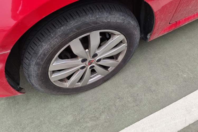 Used Roewe 350 2014 1.5L Manual Swift Edition