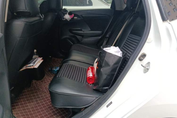 Used Honda Fit 2016 1.5L LXS CVT Comfort Sunroof Version
