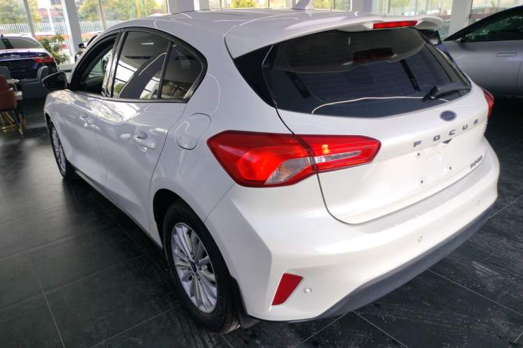 Used Ford Focus 2019 Hatchback EcoBoost 180 Automatic Trendy Model