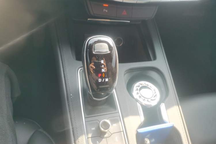 Used Cadillac XT4 2023 28T Two-Wheel Drive Fashion Edition
