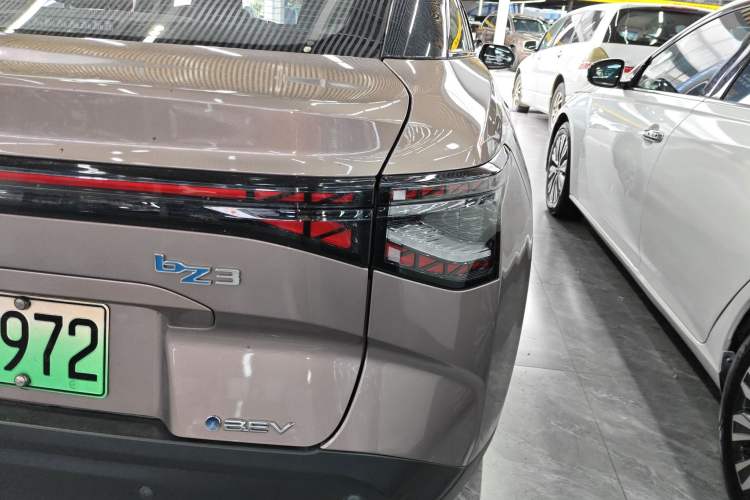 Used Toyota bZ3 2023 616 km Long-Range Premium