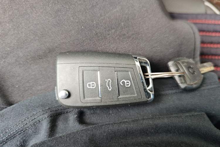 Used Volkswagen Tiguan L 2017 330TSI Automatic Two-Wheel Drive Flagship Edition
