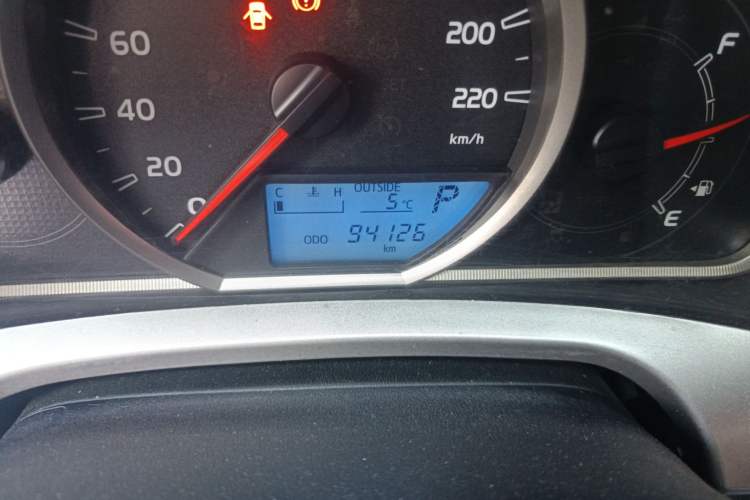 Used Toyota RAV4 2015 2.0L CVT Two-Wheel Drive Fashion Edition
