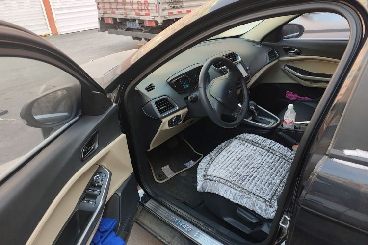 Used Ford Escort 2015 1.5L Automatic Comfort Edition