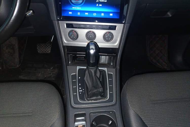 Used Volkswagen Golf 2016 1.6L Automatic Comfort Model