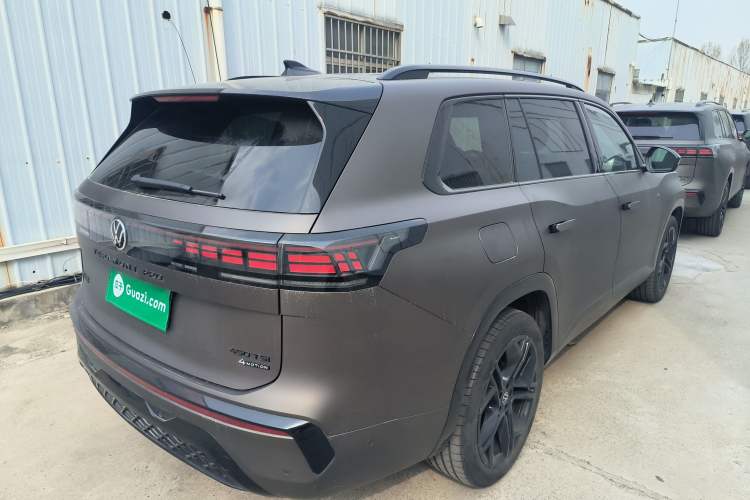 Used Volkswagen Teramont 2025 Tiguan Pro 450TSI Four-Wheel Drive Summit Edition
