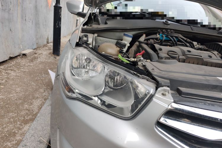 Used Citroen Elysee 2015 Zhishang Edition 1.6L Manual Fashion Model
