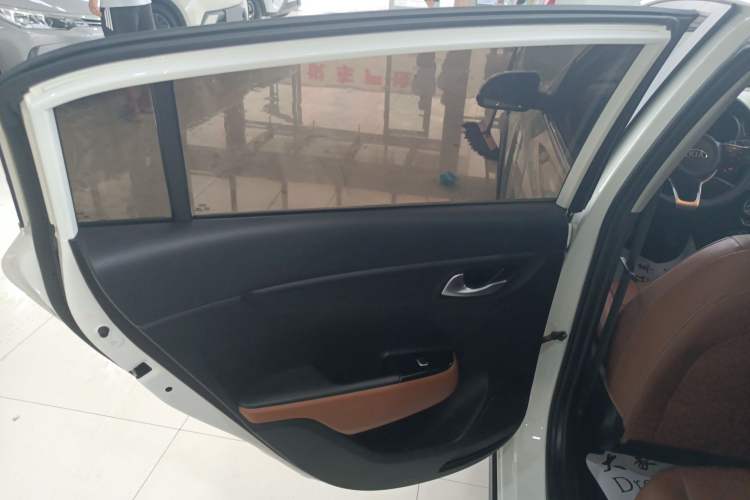 Used Kia KX Cross 2018 1.6L Automatic Dynamic Sunroof Version
