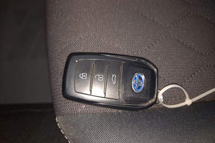 Used Toyota Corolla 2023 1.8L Smart Electric Hybrid Dual-Motor Elite Edition
