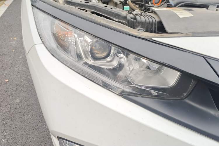 Used Honda Civic 2019 220TURBO CVT Dynamic Edition China VI Right Front Headlight