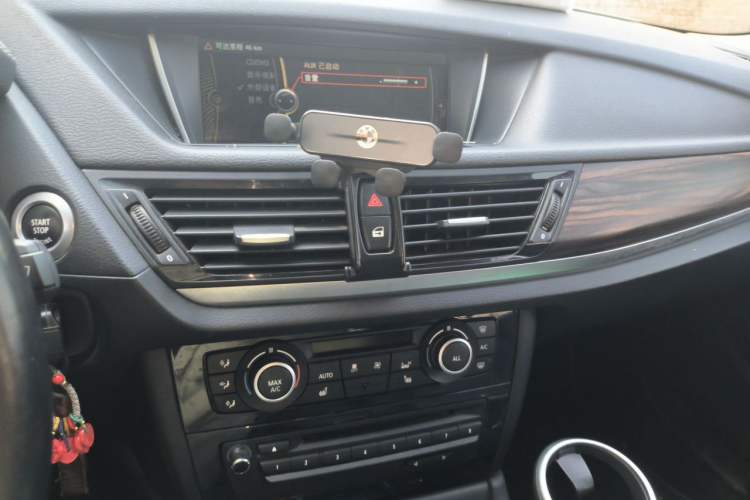 Used BMW X1 2015 xDrive20i Fashion Upgrade Edition