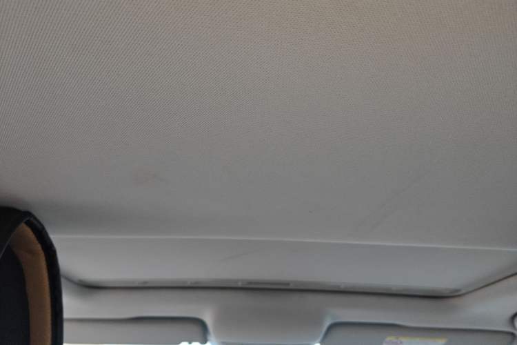 Used Volkswagen Jetta 2015 Zhuihui Edition 1.6L Manual Comfort Model Headliner