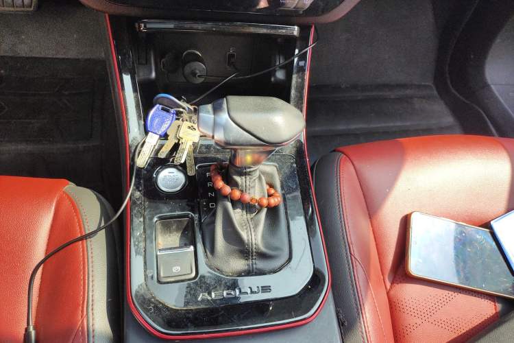 Used Dongfeng Aeolus Yixuan GS 2021 230T Automatic Chasing the Moon Edition Gear Lever