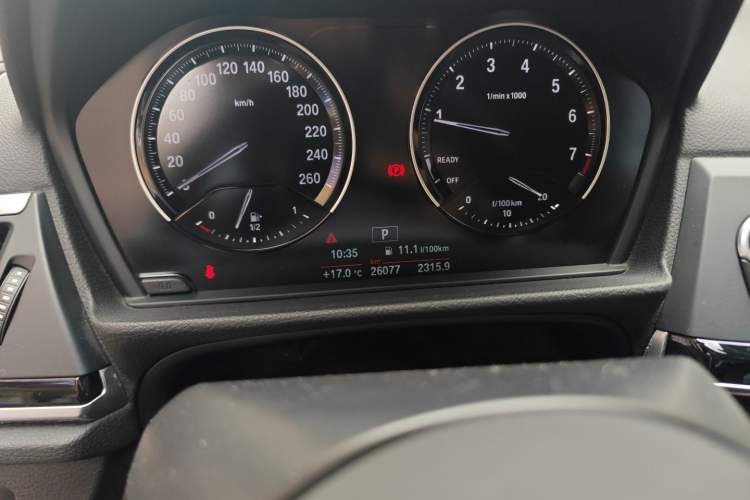 Used BMW 1 Series 2020 120i M Sport Package Odometer Close Up