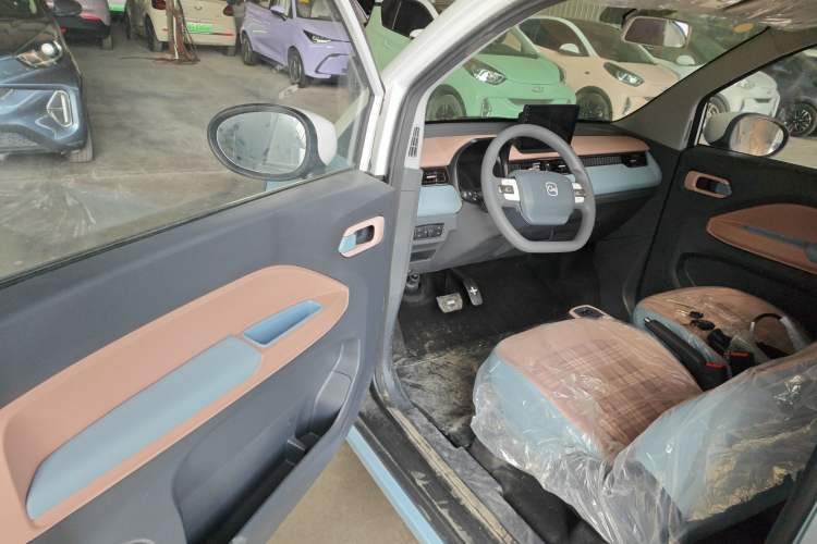 Used Chery QQ Ice Cream 2025 205km Qi Energy Version
