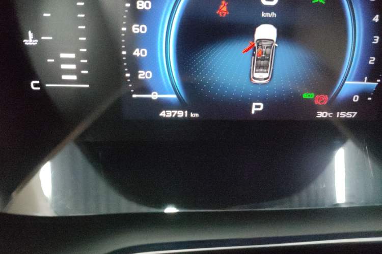 Used Geely Auto Emgrand X7 Sport 2020 1.8TD DCT Smart PRO Odometer Close Up