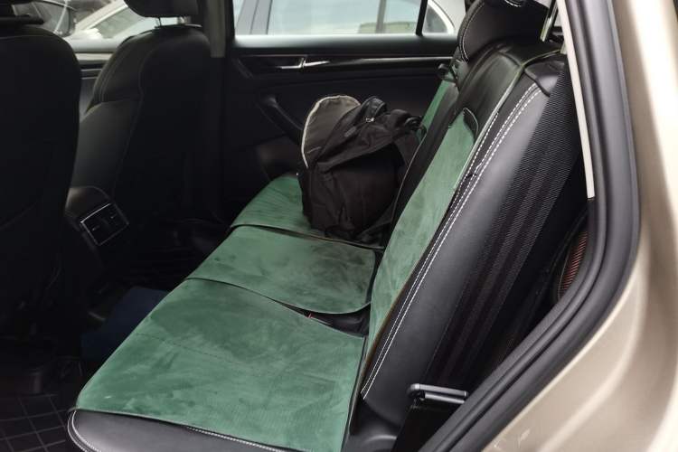 Used Skoda Kodiaq 2018 TSI380 7-Seater Four-Wheel-Drive Flagship Edition Left Rear Seat