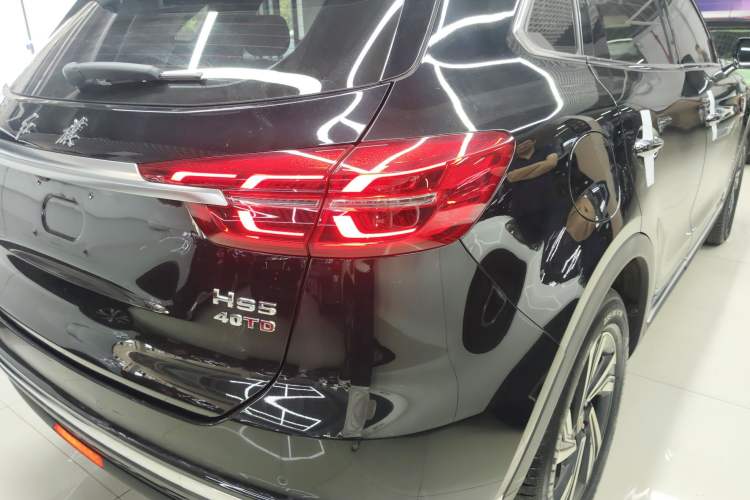 Used Hongqi HS5 2022 Revised Version 2.0T Smart Connect Flagship Edition Exterior 3