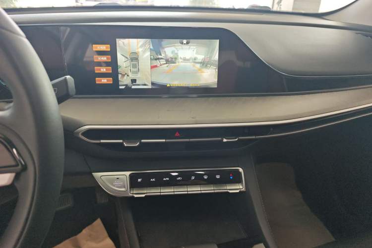 Used CHANGAN Eado 2022 PLUS Blue Whale NE 1.4T GDI DCT Prestige Edition