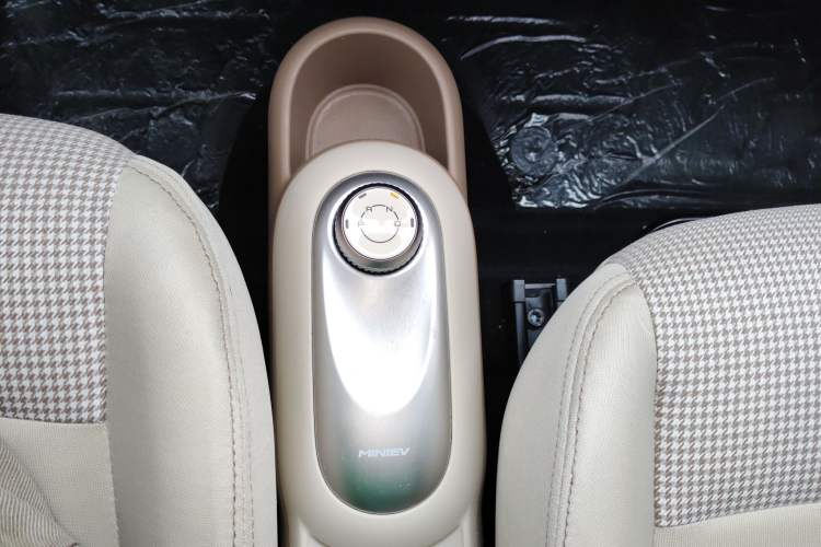 Used Wuling Hongguang MINIEV 2025 Four-Door Version Premium Edition