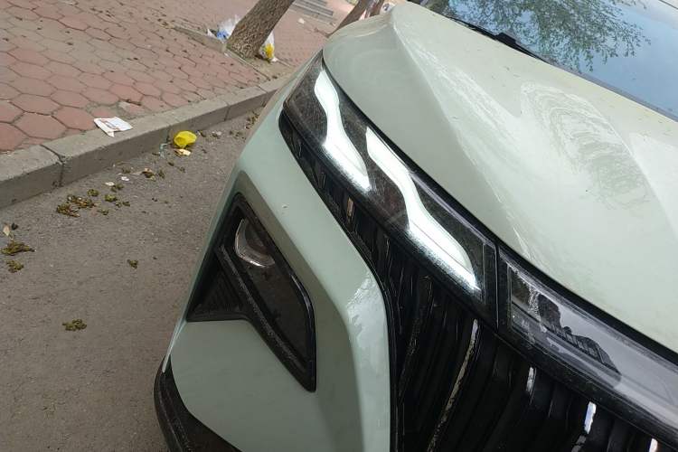 Used Dongfeng Aeolus Huge 2022 Mach Power 1.5T Dare-to-Drive Edition · Enjoyably悦
