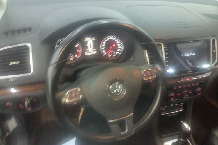 Used Volkswagen Sharan 2014 2.0 TSI Comfort Model Steering Wheel