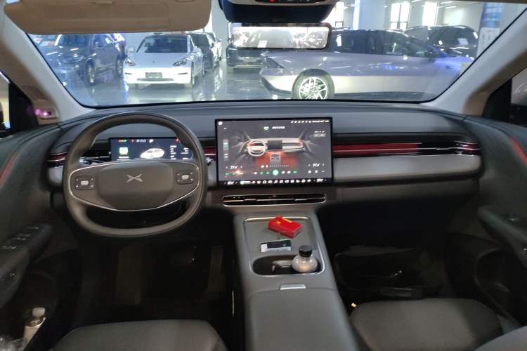 Used XPeng G6 2025 625 Long-Range Max Flagship Edition
