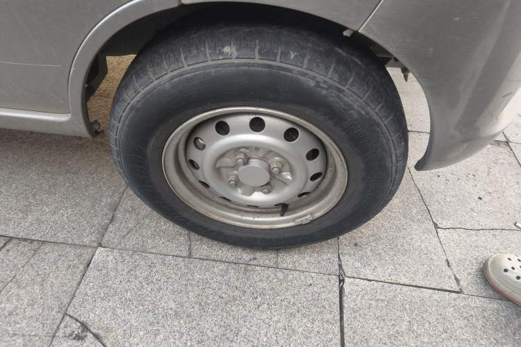 Used Kuayue V3 2021 1.2L Standard Edition 7-Seater Multi-Purpose Passenger Vehicle DK12C
