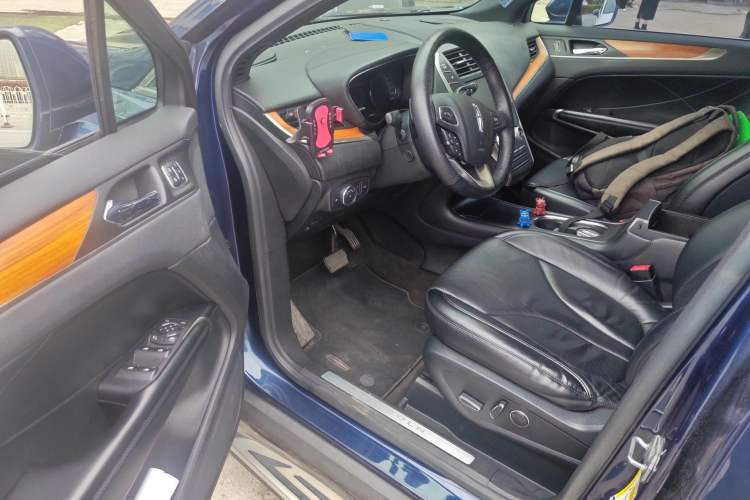 Used Lincoln MKC 2014 2.0T Four-Wheel Drive Luxury Edition Driver Seat