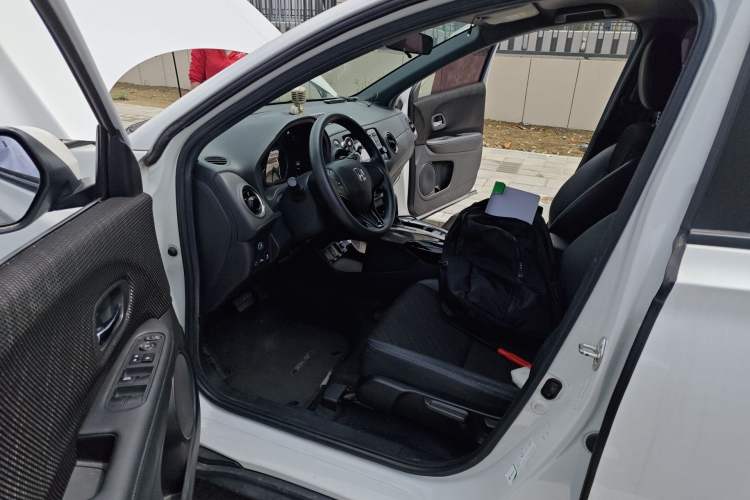 Used Honda XR-V 2017 1.5L LXi CVT Classic Edition Driver Seat