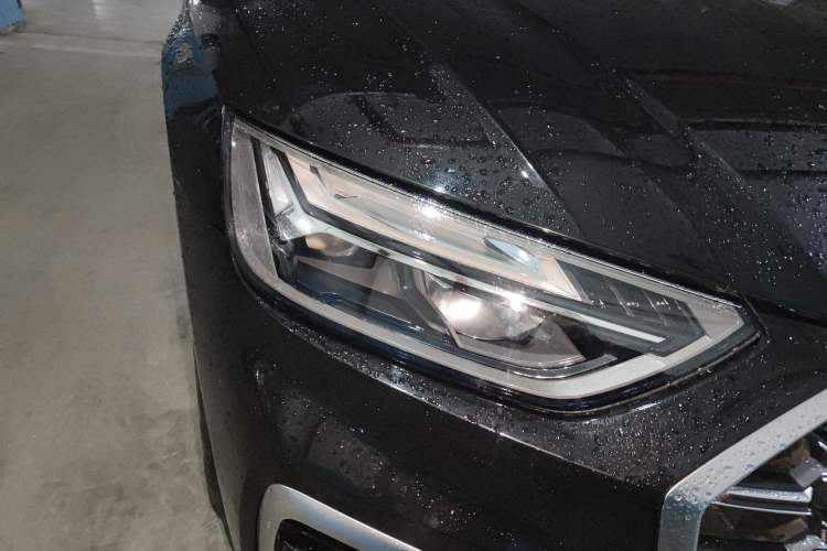 Used Audi Q5L 2024 40 TFSI Fashion Dynamic Model Right Front Headlight