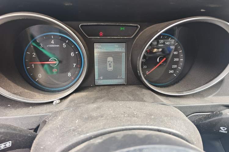 Used Zotye T600 2016 Sports Edition 1.5T Manual Luxury Model Instrument Cluster