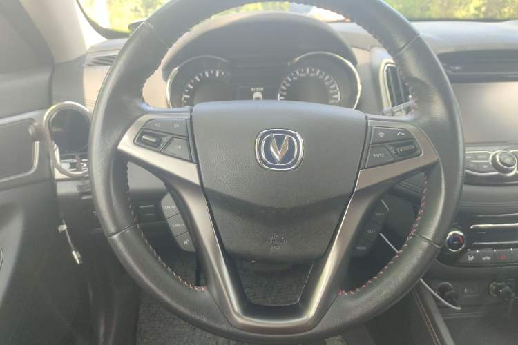 Used CHANGAN Eado New Energy 2018 1.0T PHEV Navigation Model Steering Wheel