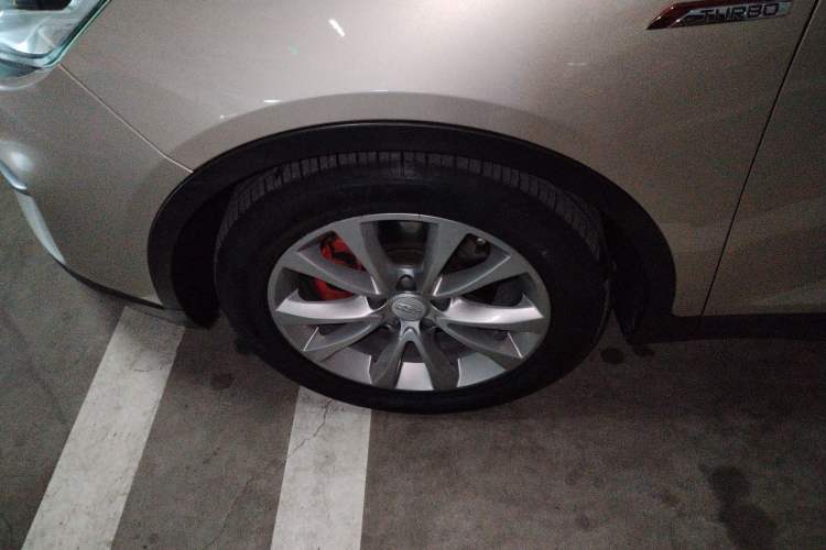 Used Geely Auto Emgrand GS 2016 Sport Edition 1.3T Automatic LingShang Model Left Front Wheel Hub