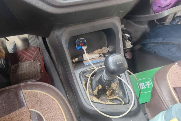 Used Wuling Hongguang V 2019 1.5L Enjoyment Version China VI LAR