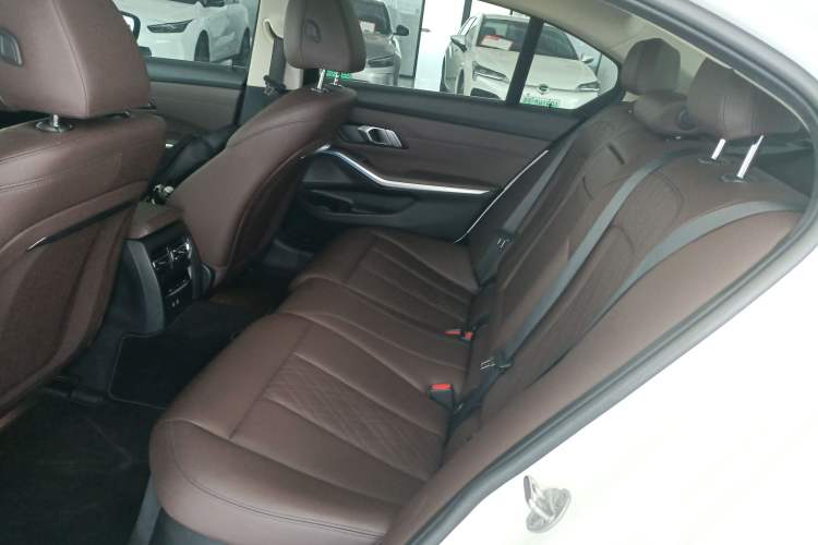 Used BMW i3 2024 eDrive 35 L