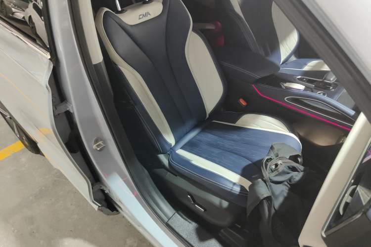 Used Geely Auto Monjaro L 2022 1.5T Thunder Hi·F Plug-in Hybrid Super Rui
