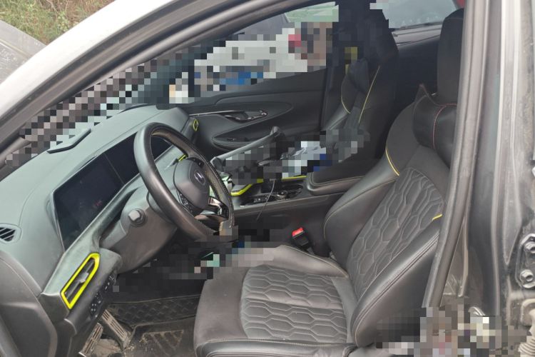 Used CHANGAN UNI-T 2021 1.5T Sport Edition Flagship Version
