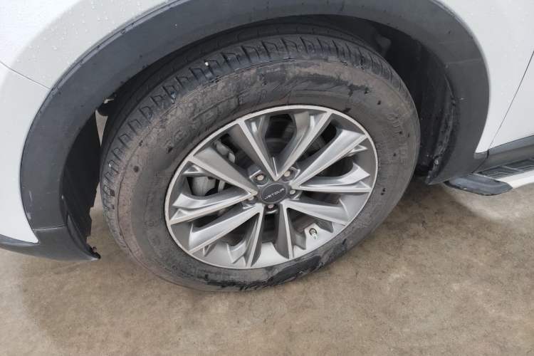 Used JETOUR X70 2018 1.5T Automatic YueXing Edition Exterior 4