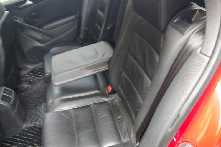 Used Volkswagen Golf GTI 2010 2.0 TSI GTI