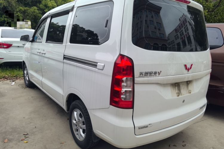 Used Wuling Hongguang V 2022 1.5L Enjoy Edition Hydraulic Power Steering LAR