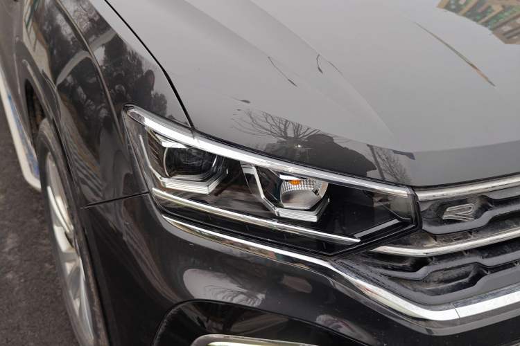 Used Volkswagen Tayron X 2020 330TSI Two-Wheel Drive Luxury Smart Connectivity Version