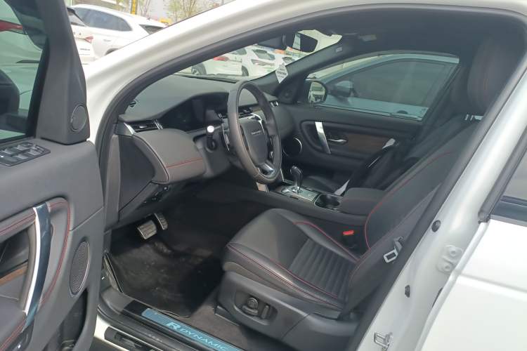 Used Land Rover Discovery Sport 2021 249 PS R-Dynamic SE Performance Tech Edition 5 Seats Driver Seat