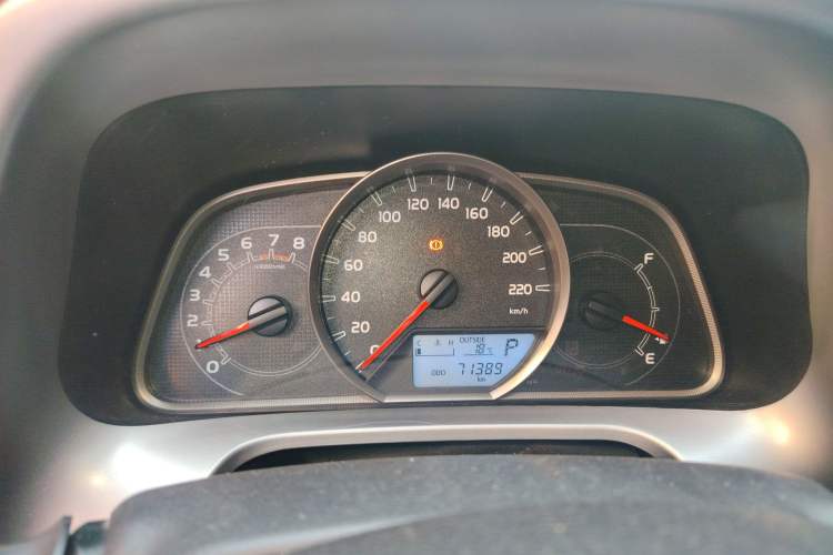 Used Toyota RAV4 2016 2.0L CVT Two-Wheel Drive Comfort Edition China V Standard
