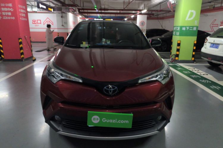 Used Toyota IZOA 2018 2.0L Yichi Edition China V Standard