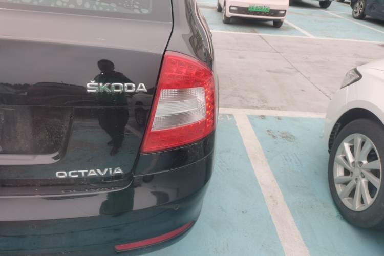 Used Skoda Octavia 2014 1.6L Manual Yijie Edition