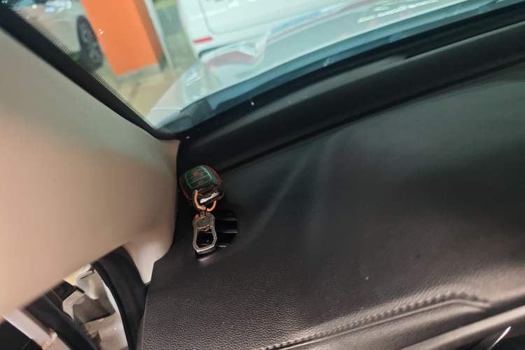 Used Haval M6 2021 PLUS 1.5T DCT Luxury Smart Connectivity Model
