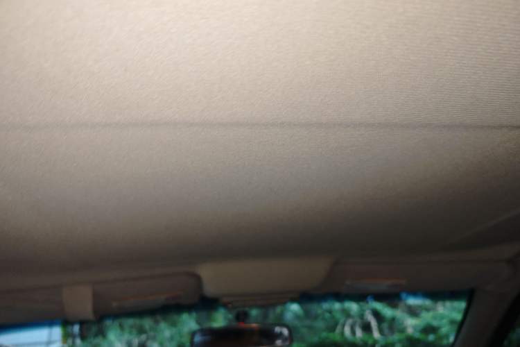 Used Buick GL8 2011 2.4L CT Comfort Edition
