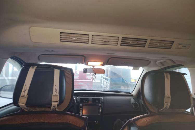 Used HYOSOW S3 2014 1.5L Luxury Version China IV Emission Standard
